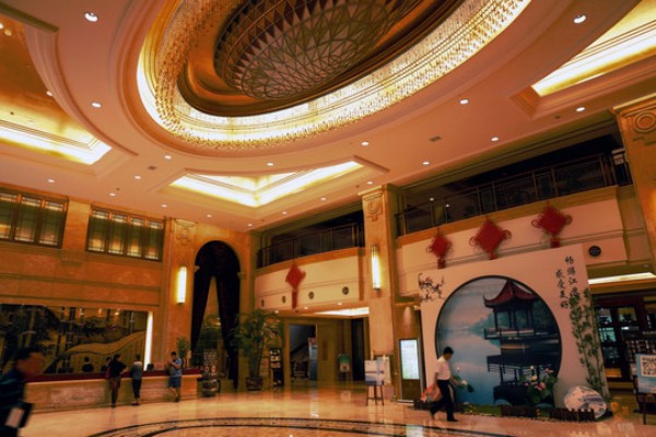 揭秘重庆按摩，方言中的养生智慧